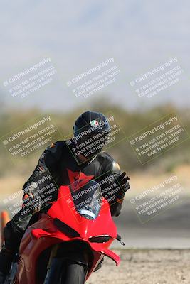 media/Oct-25-2025-Race Pace (Sat) [[47cce5476f]]/Non Verified (1st 20 Minutes of Every Hour)/5-Track Exit (1120am)/